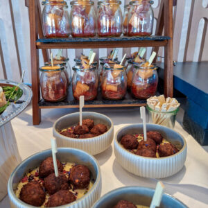 Buffet mit Häppchen und Fingerfood nach Ihren Wünschen
