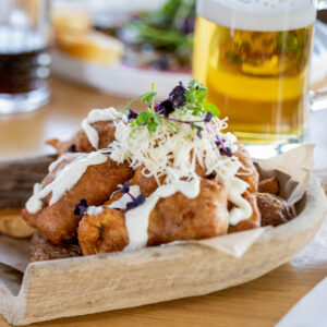 Fish & Chips mit regionalem Karpfen und Meerrettichcreme