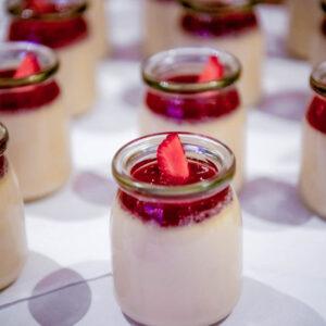 Dessert als Teil eines süßen Buffets